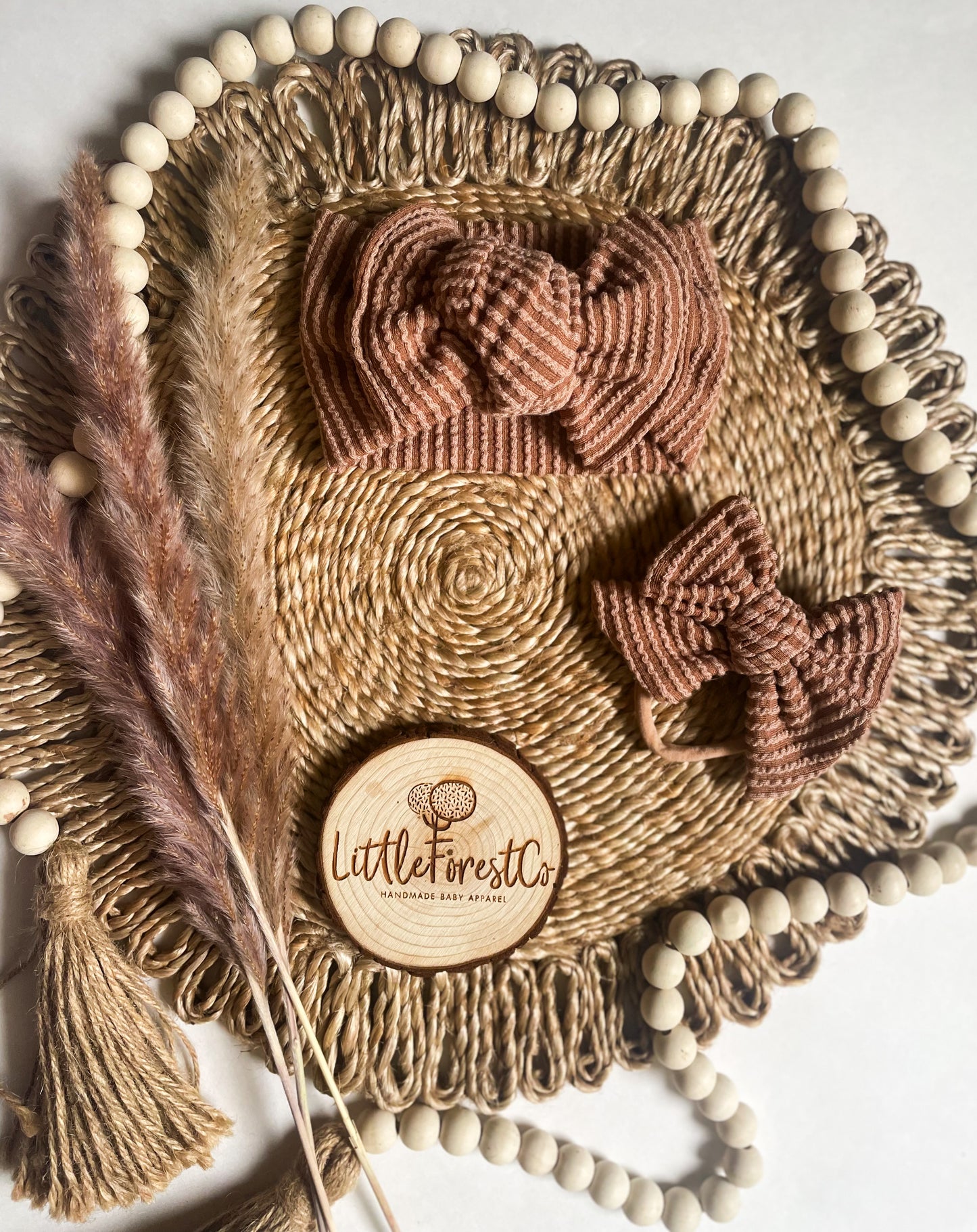 Taupe Urban Rib Bow