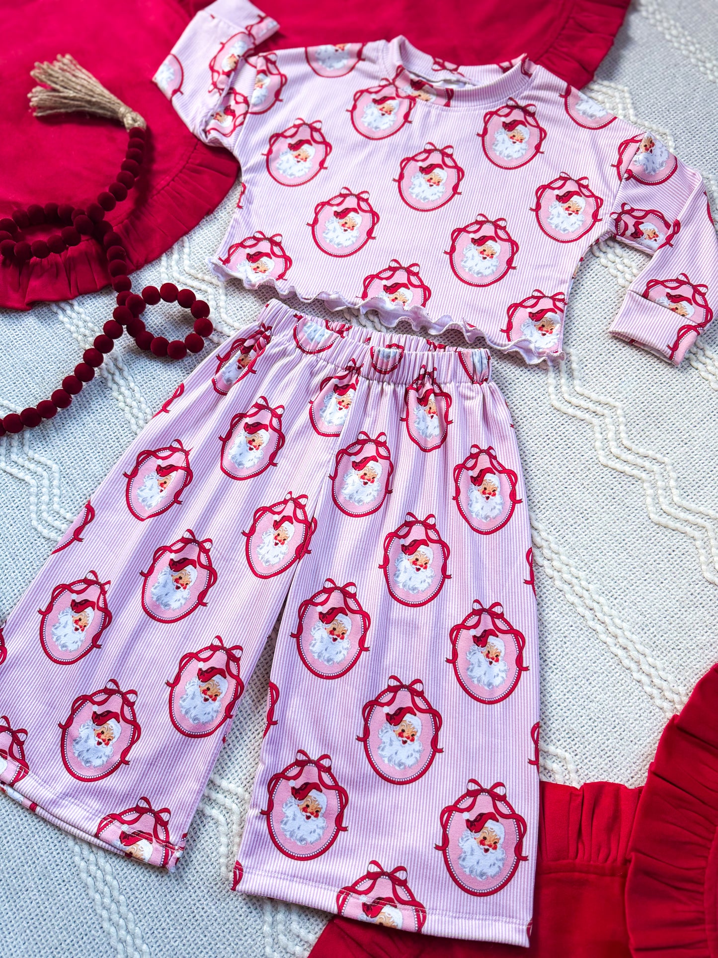 Classic Claus Dolman + Flowy Pants