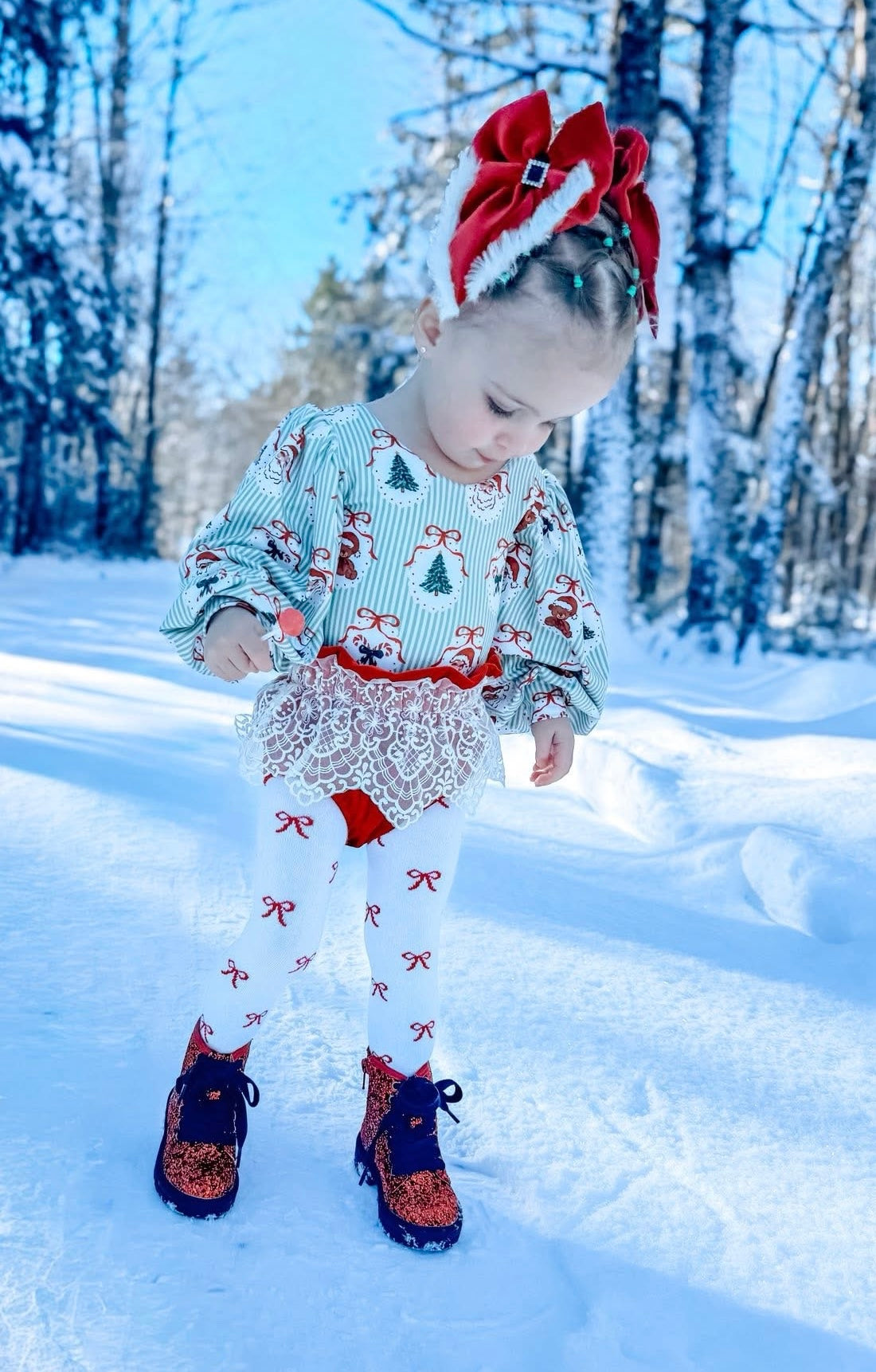 Christmas Bloomies (Optional Lace)