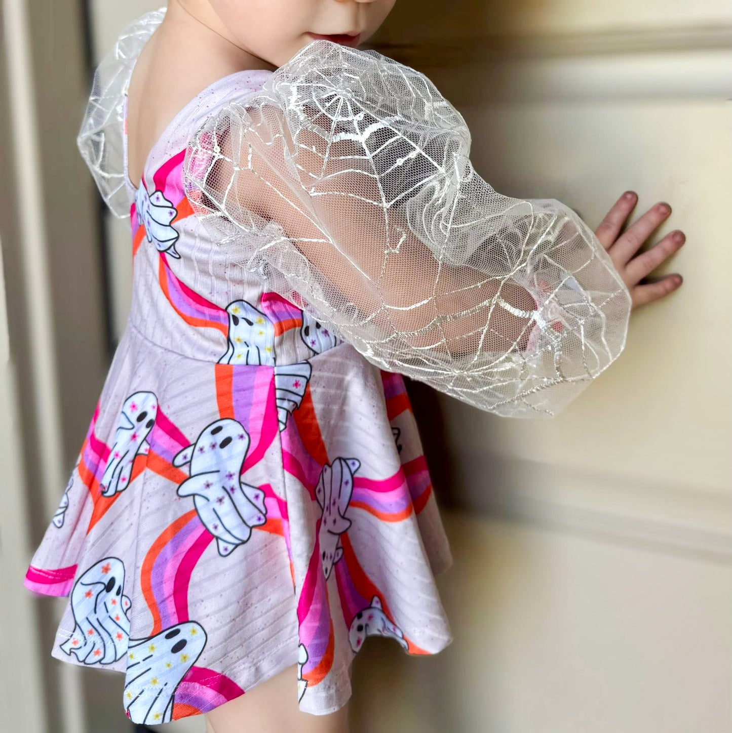 Groovy Ghouls Petal (Mesh) Sleeve Brielle Leo