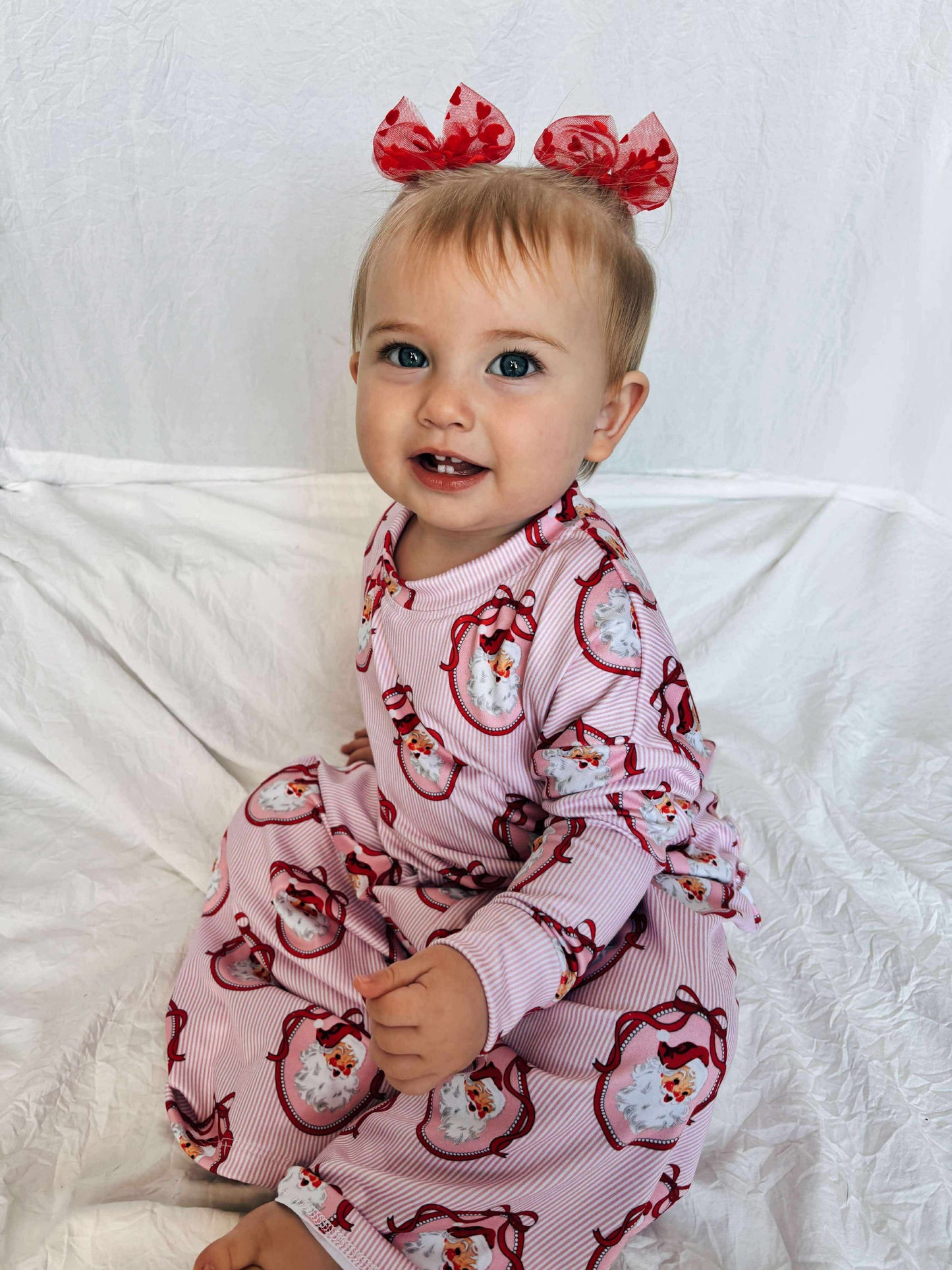 Classic Claus Dolman + Flowy Pants