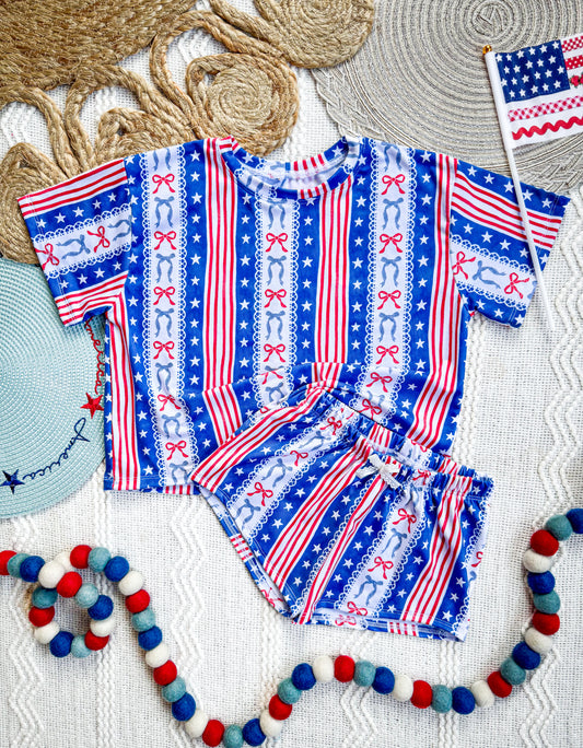 Classic Glory Oversized Tee + Breezy Shorts